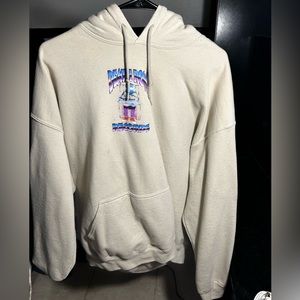 Selling this lightbrown/nude death row hoodie